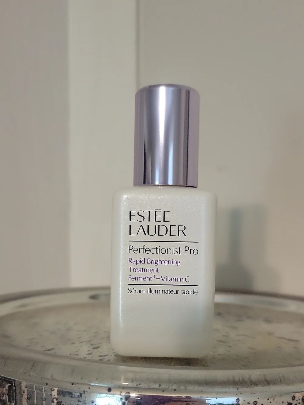 Estée Lauder Perfectionist Pro Rapid Brightening Treatment - Light Blue